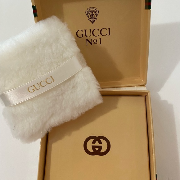 Vintage 1980's Gucci Dusting Powder - Picture 5 of 5